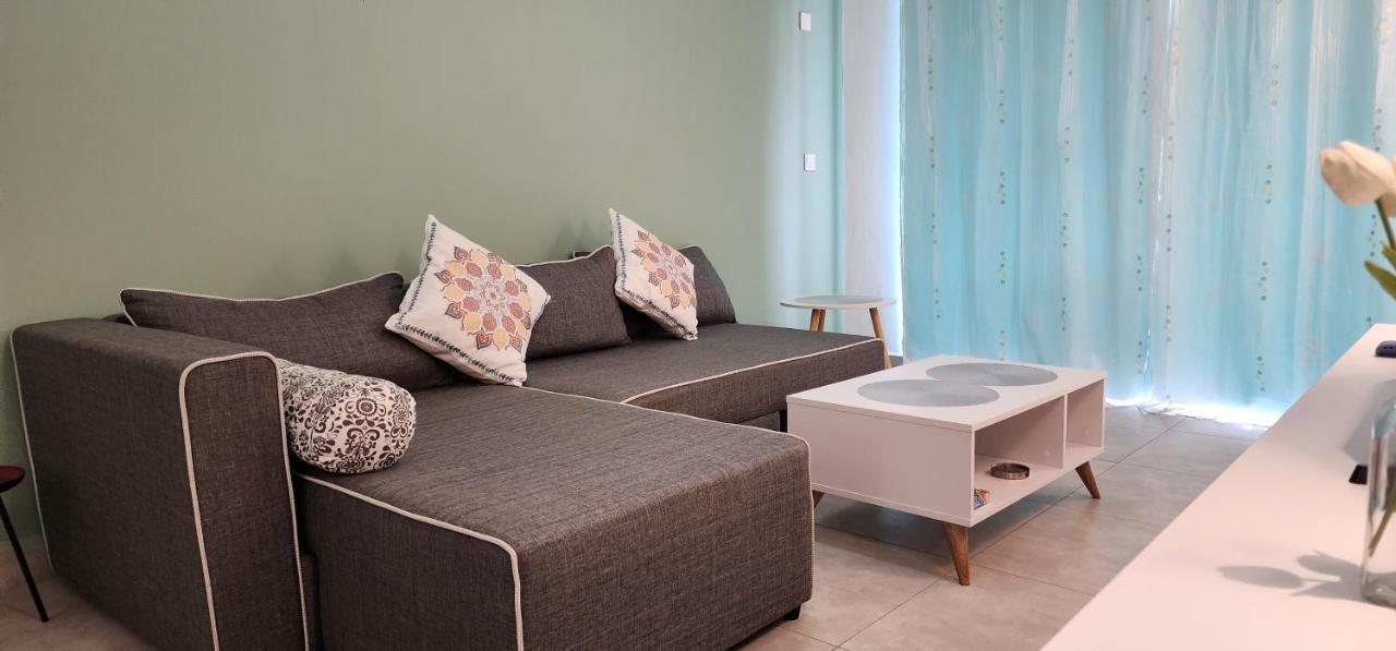 Sandstone Luxury 2 Bedroom Apartment With Lift And Common Pool Flic-en-Flacq Екстериор снимка
